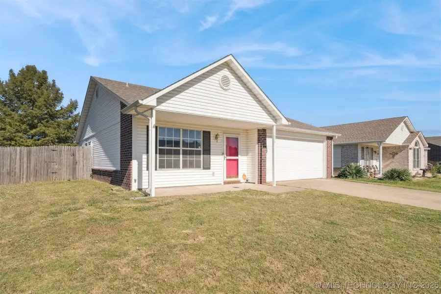 1012 W 22nd Street, Claremore, OK 74017 - Image #2