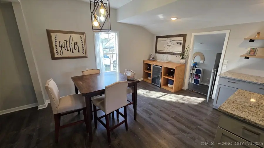 15802 S Elwood Avenue, Glenpool, OK 74033 - Image #3