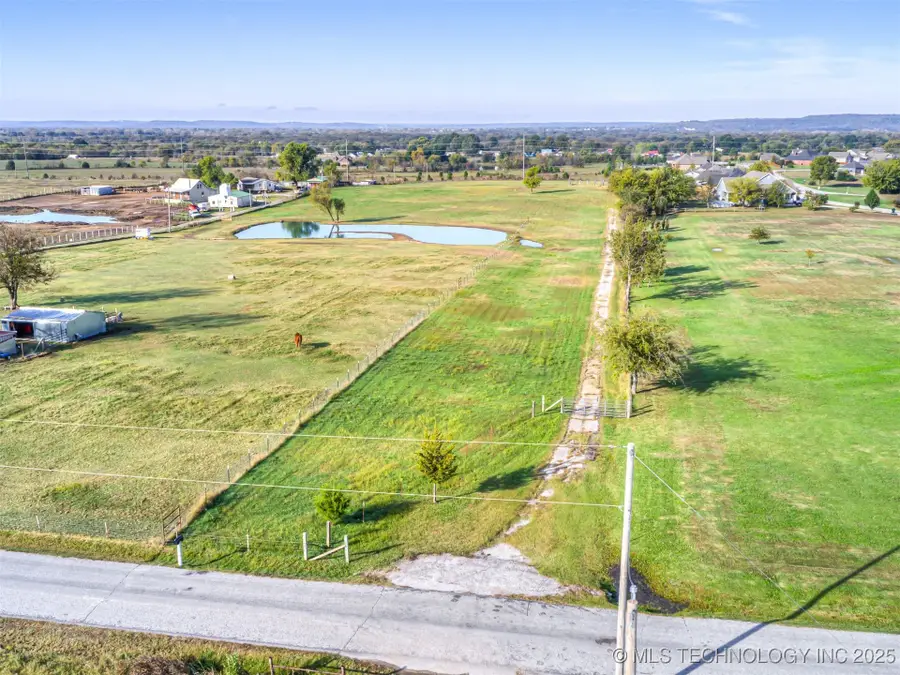 15356 N Lewis Avenue, Skiatook, OK 74070 - #2