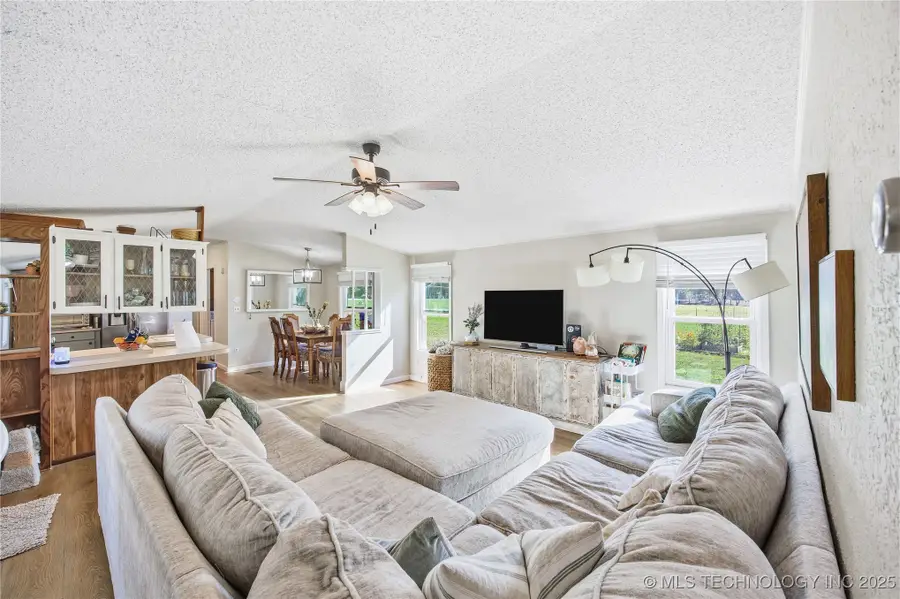 17542 E 112th Street N, Owasso, OK 74055 - Image #2