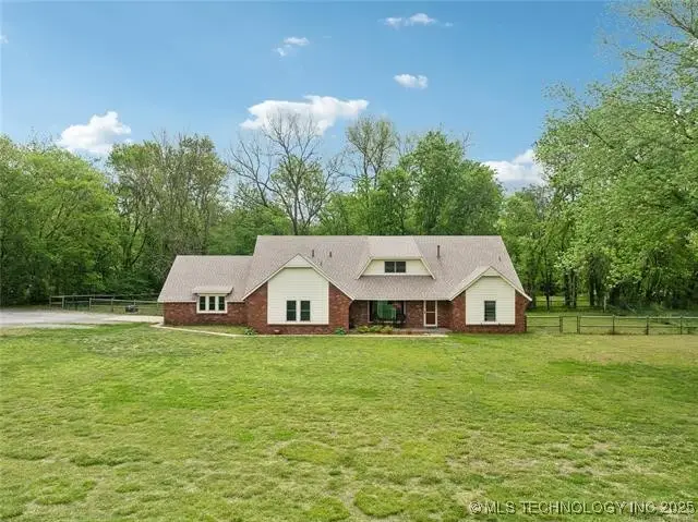 9888 E 470 Road, Claremore, OK 74017 - Image #1