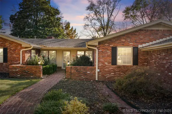 941 SE Paddock Court, Bartlesville, OK 74006