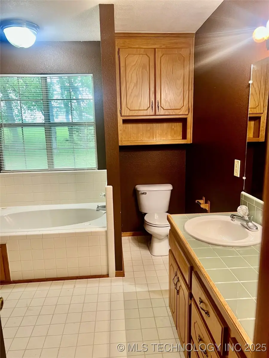 22996 County Road 3520, Fitzhugh, OK 74843 - Image #3