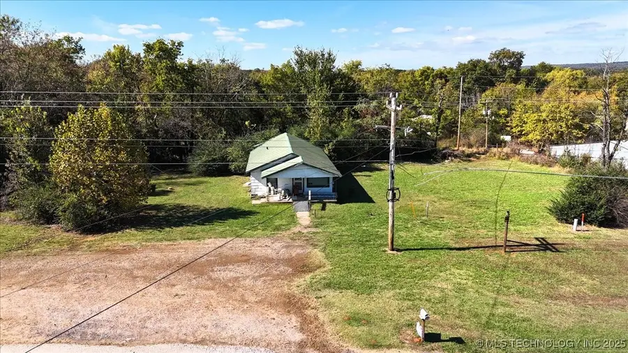 3009 N Wheeler Avenue, Sallisaw, OK 74955 - #3