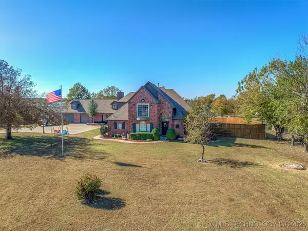 2434 S 289th East Avenue, Broken Arrow, OK 74014