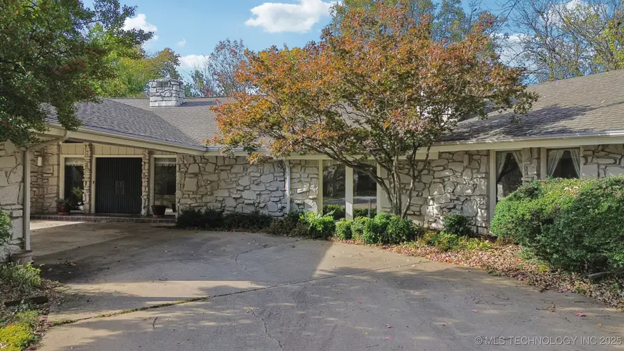 6424 S Jamestown Avenue E, Tulsa, OK 74136 - Image #2