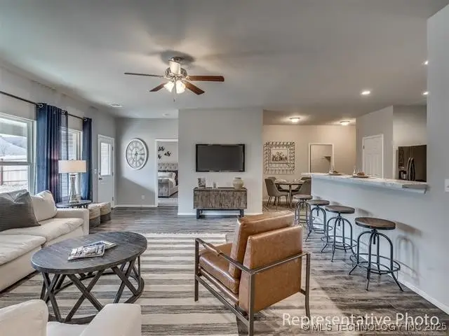 7016 S Maple Avenue, Broken Arrow, OK 74011 - Image #3