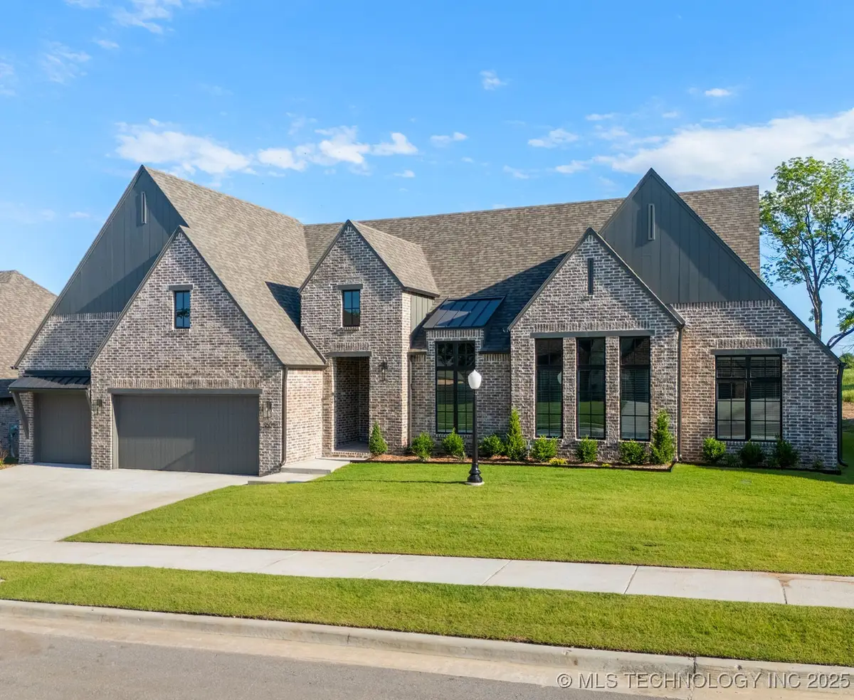 1603 Pinecrest Drive, Claremore, OK 74017 - Image #1