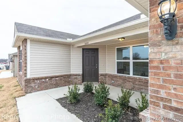 7020 S Maple Avenue, Broken Arrow, OK 74011 - Image #3