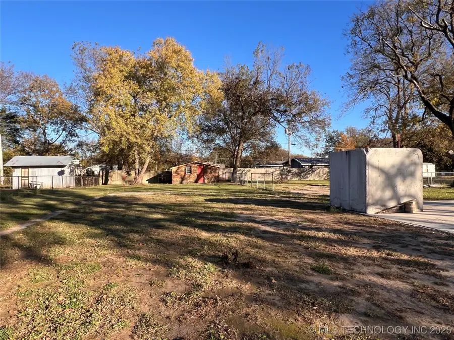 214 N Pettit Avenue, Hominy, OK 74035 - Image #3