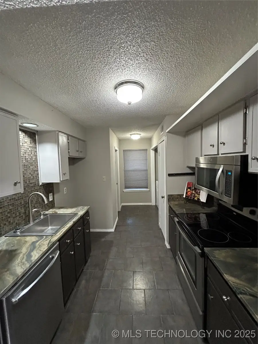 2221 E 67th Street #1310, Tulsa, OK 74136 - Image #3