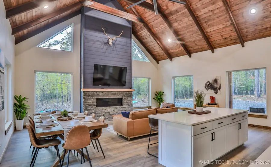 43 Sunrise Sapling Trail, Broken Bow, OK 74728 - Image #2