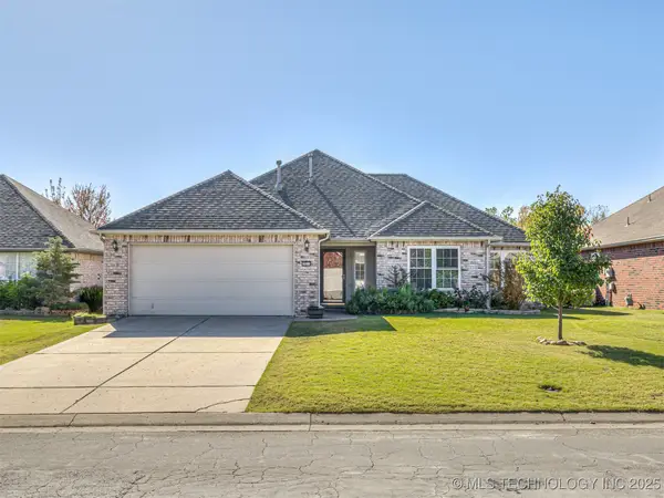 19414 E 49th Street, Broken Arrow, OK 74014