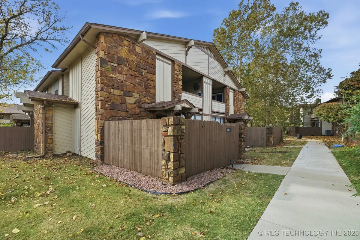 6526 S Memorial Drive #15C, Tulsa, OK 74133 - Image #1