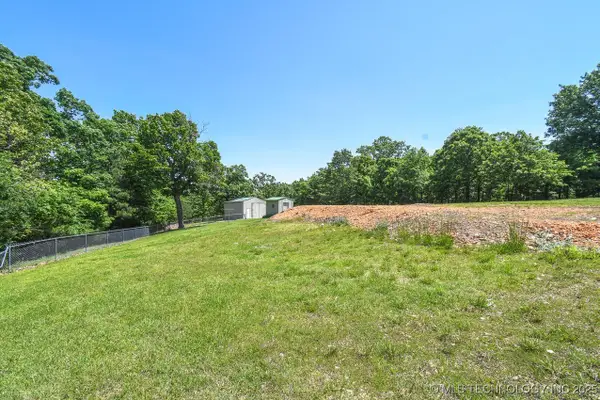 396 Hidden Valley Drive, Kansas, OK 74347