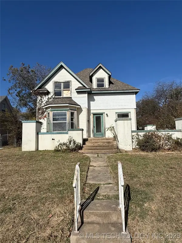 114 E Vinita, Sulphur, OK 73086