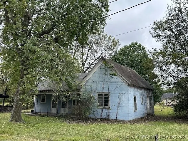 900 S Mabel Avenue, Wagoner, OK 74467 - Image #2
