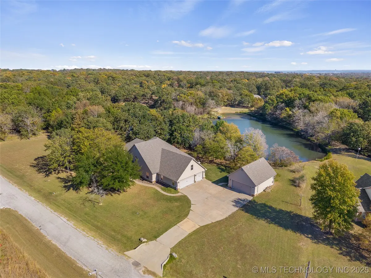 10950 Washita Drive, Kingston, OK 73439 - Image #1