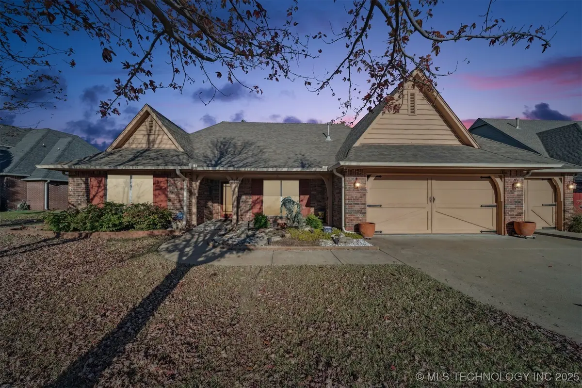 8949 N 139th East Avenue E, Owasso, OK 74055 - Image #1
