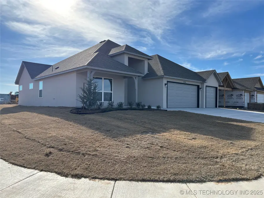 10328 E 132nd Street S, Bixby, OK 74008 - Image #2