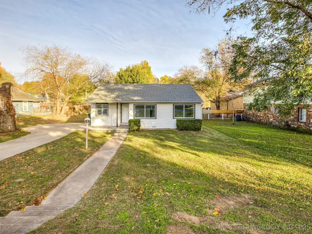 1105 N Roosevelt Avenue, Sand Springs, OK 74063 - Image #1