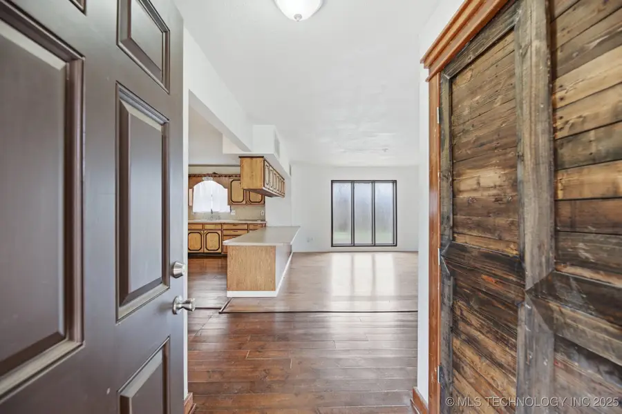 35064 W 321st Street S, Bristow, OK 74010 - Image #3