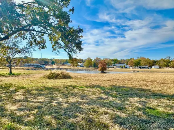 4605 Skiver Lane, Kingston, OK 73439