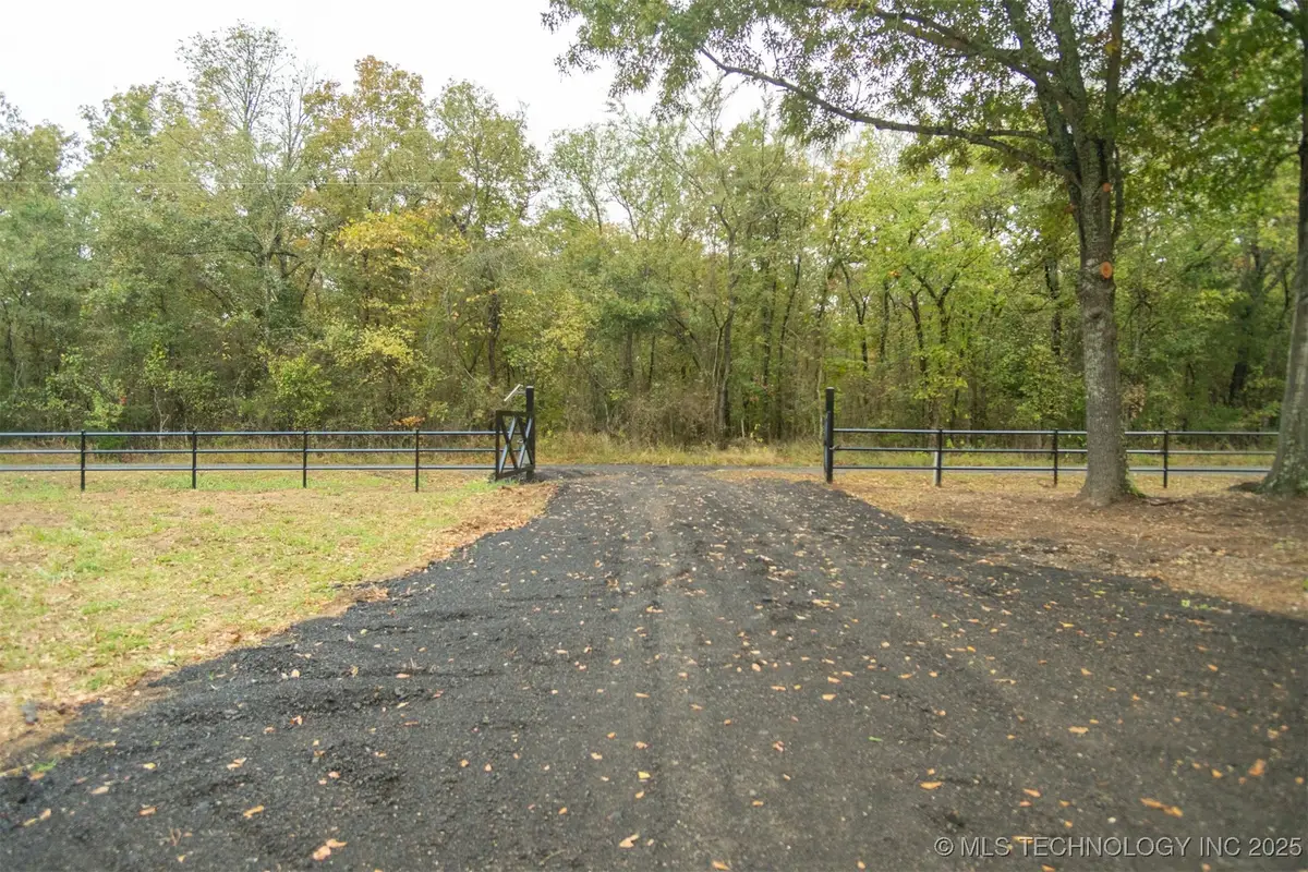 00 Robinson Road, Clayton, OK 74536 - Image #1