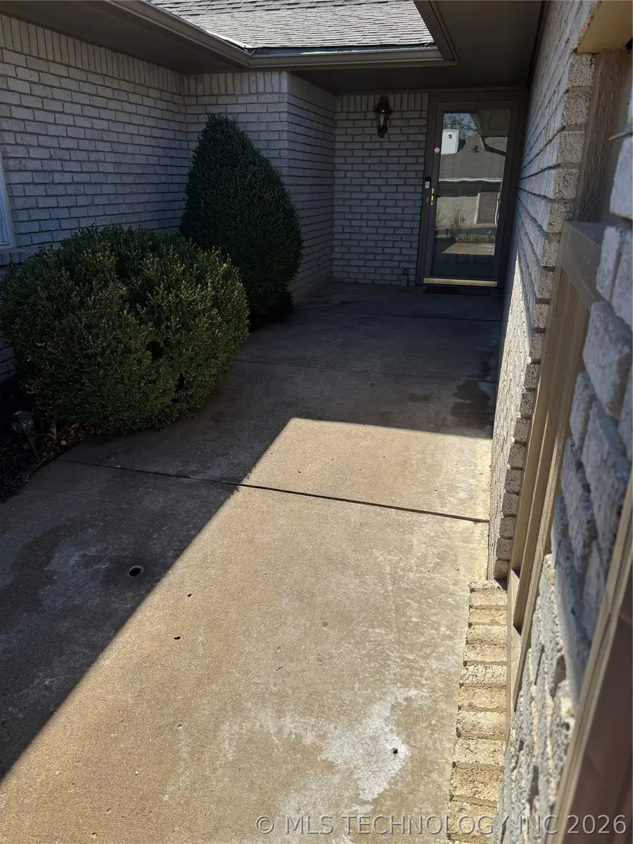 1545 Pecan Place, Bartlesville, OK 74003 - #2