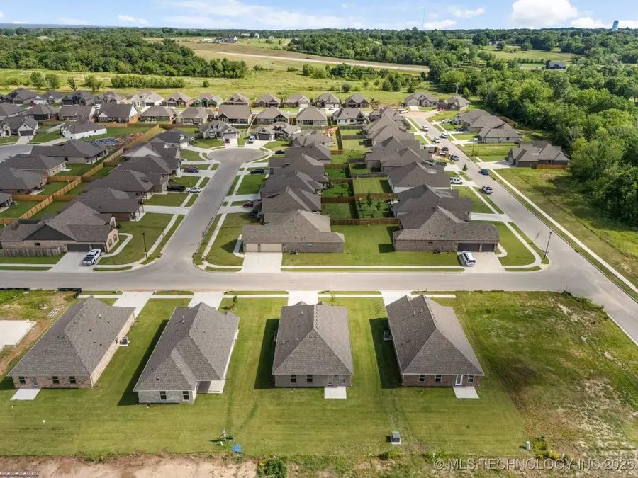 10758 S 274th East Place, Coweta, OK 74429 - Image #3