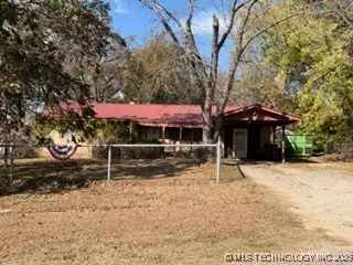 712 NW White, Kingston, OK 73439 - #1