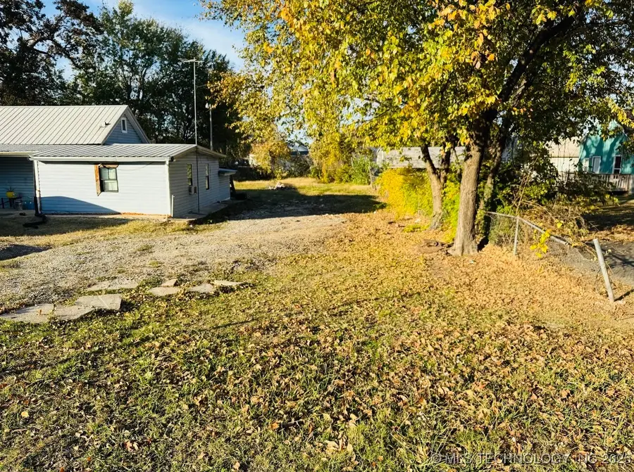 312 W Grand Avenue, Eufaula, OK 74432 - Image #2