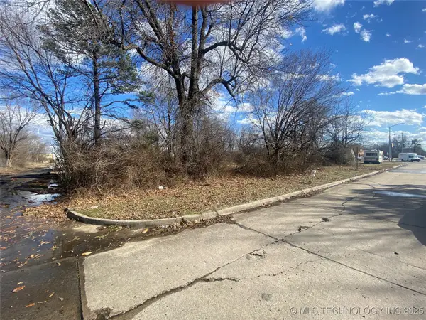 Chicago Street, Muskogee, OK 74401