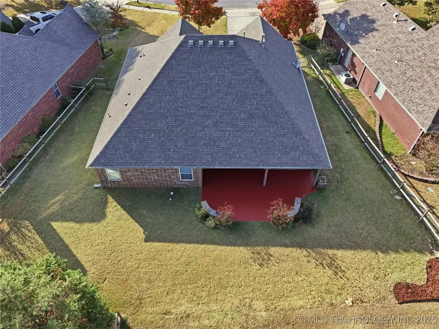 1809 W Woodbury Street, Broken Arrow, OK 74012 - Image #3