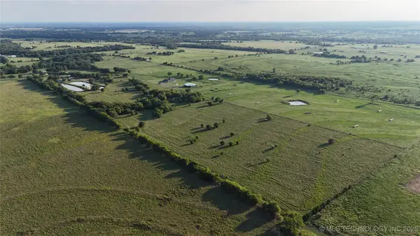 1979 E Davis, Durant, OK 74701