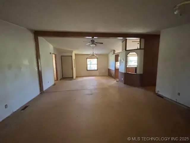 1825 NE 1070 Road, Red Oak, OK 74578 - Image #3