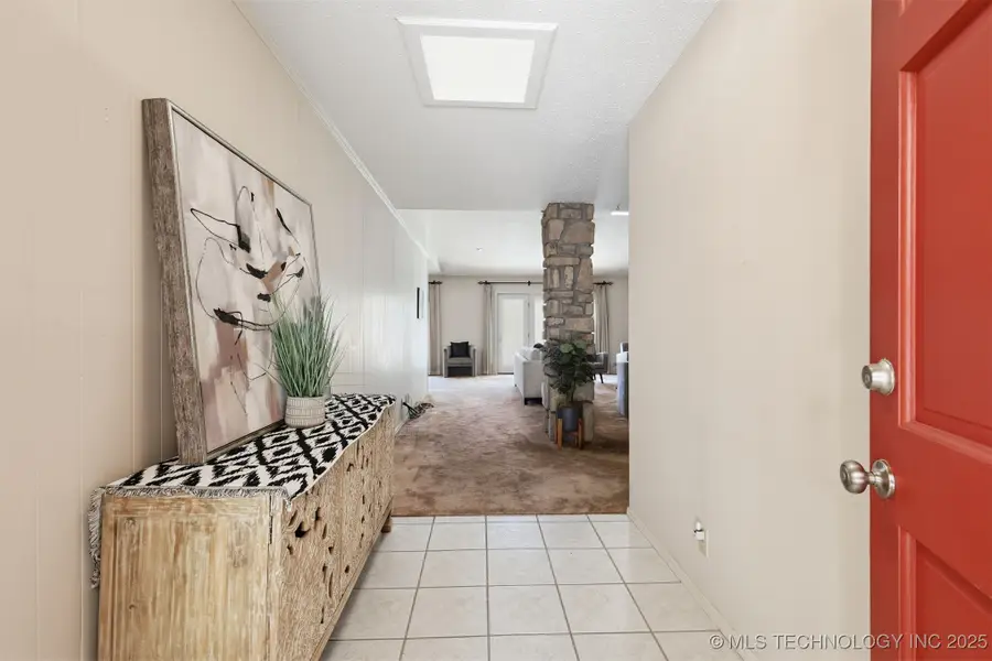 6738 S Louisville Avenue, Tulsa, OK 74136 - Image #2