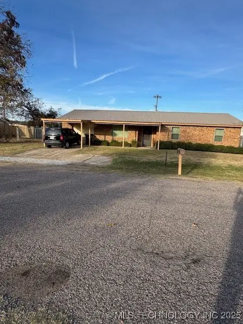 301 Lafitte Street, Tishomingo, OK 73460 - Image #1