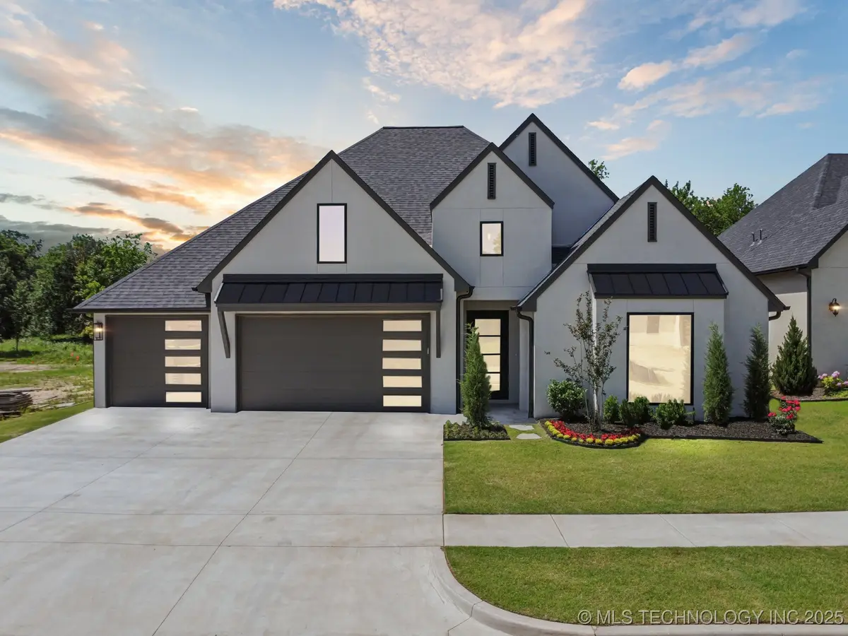 682 W 113th Court S, Jenks, OK 74037 - #1