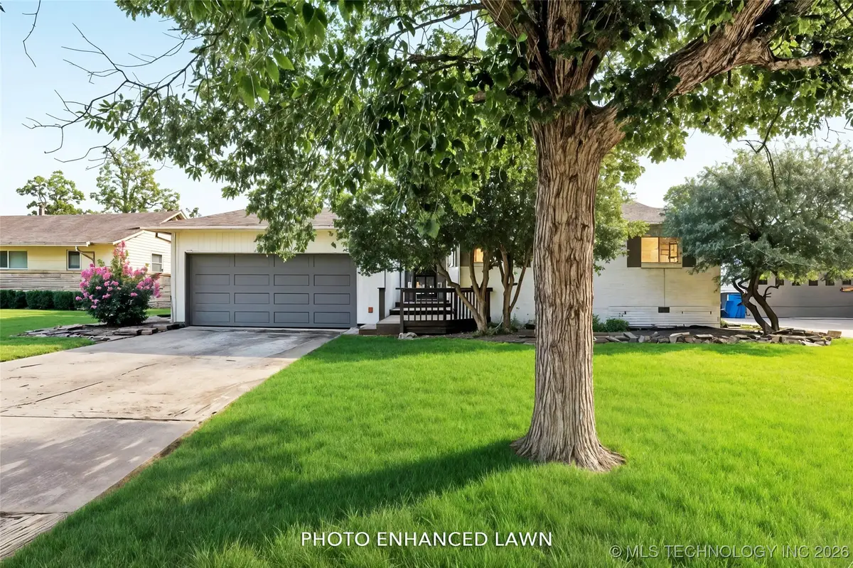 3027 S Joplin Avenue, Tulsa, OK 74114 - Image #1