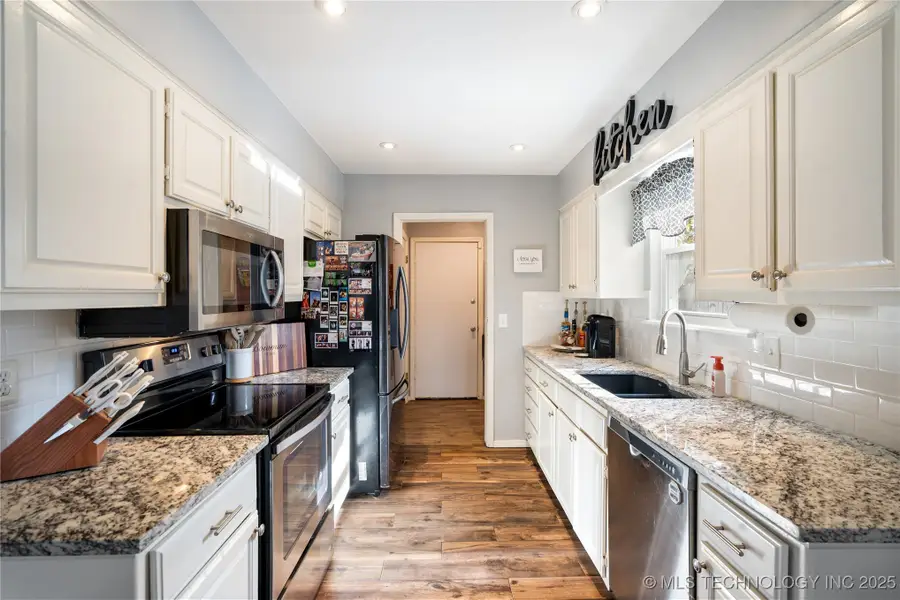 1908 N Cypress Avenue, Broken Arrow, OK 74012 - Image #3