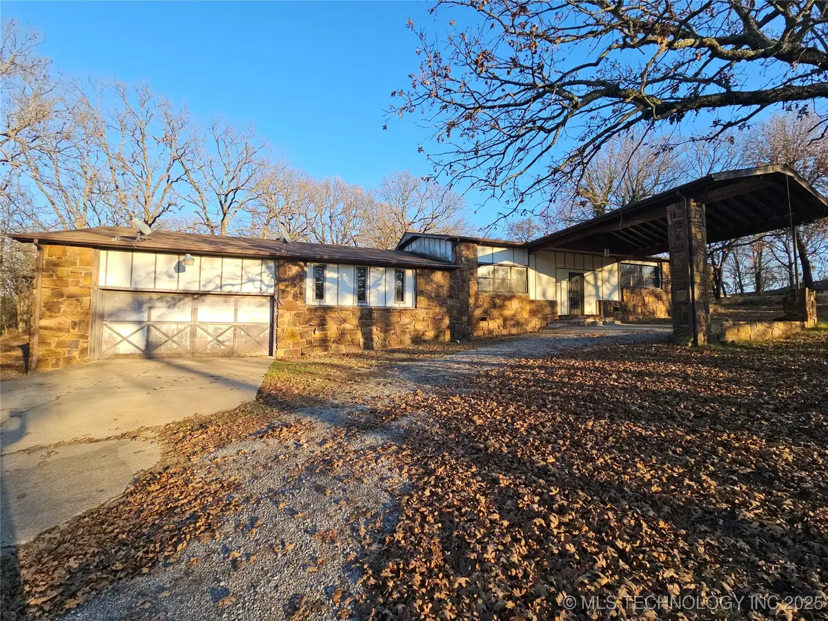 4037 Tomahawk Drive, Sand Springs, OK 74063 - Image #1