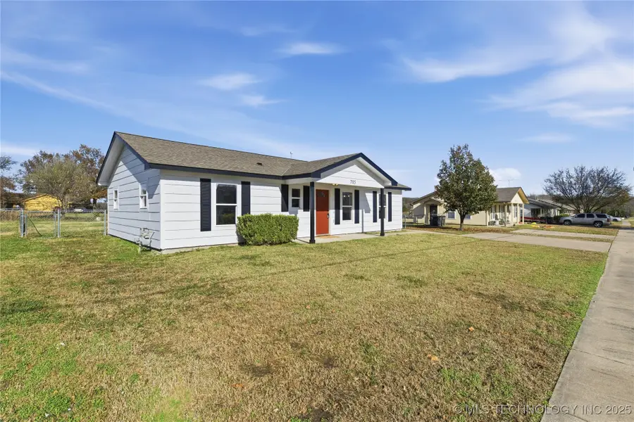 705 Palmetto Road, Bartlesville, OK 74003 - Image #3