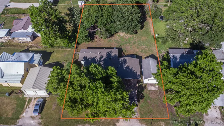 702 S 5th, Davis, OK 73030 - Image #3