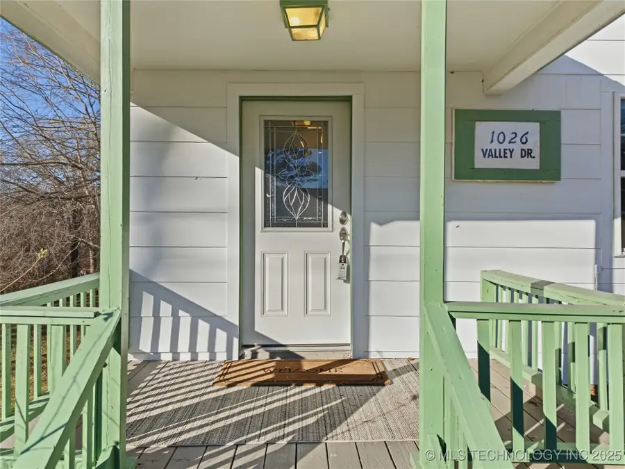 1026 Valley Drive, Sand Springs, OK 74063 - Image #2