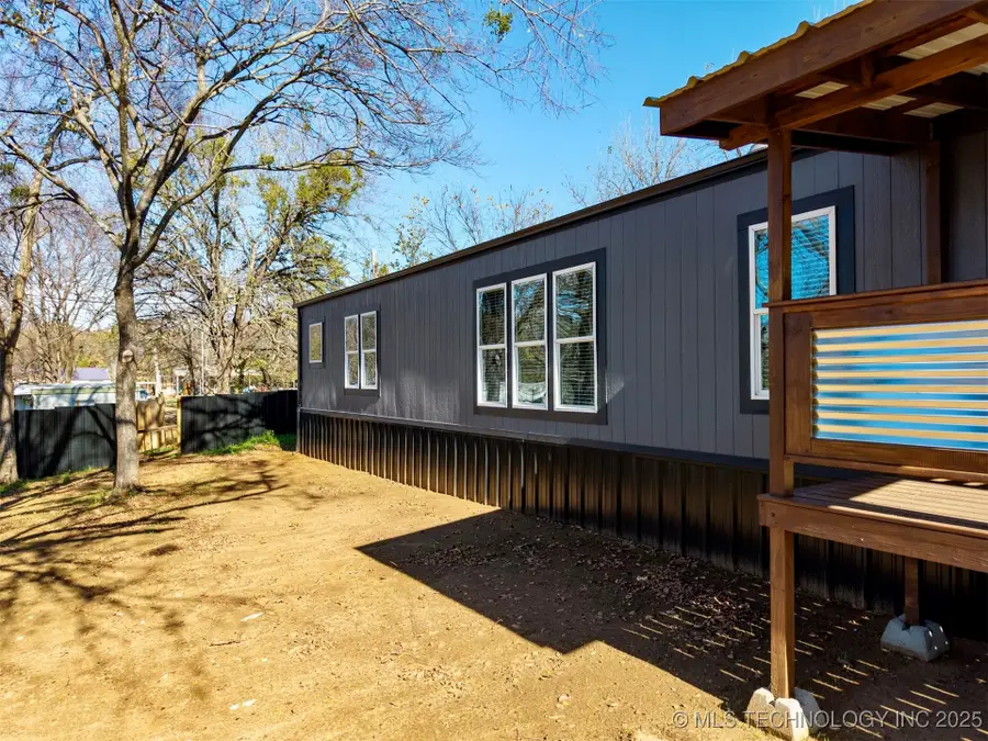 2109 Hawk Lane, Kingston, OK 73439 - Image #3