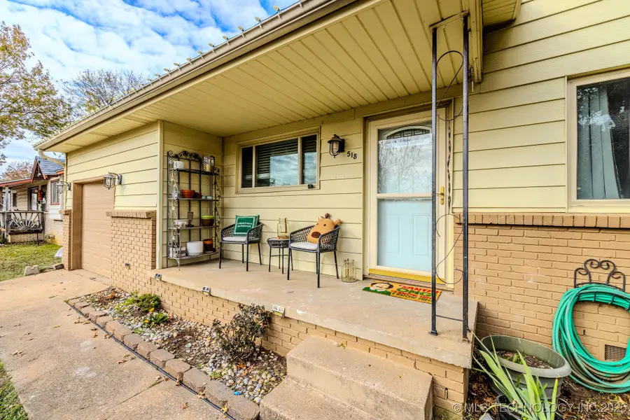 518 E Galveston Drive, Broken Arrow, OK 74012 - Image #2