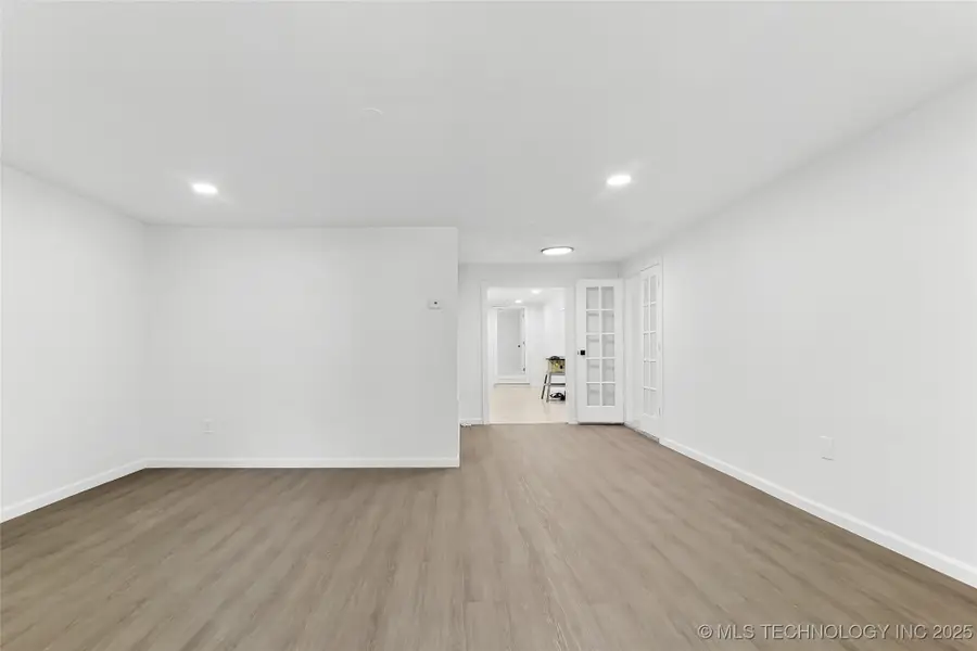 5533 N Utica Avenue, Tulsa, OK 74110 - Image #3