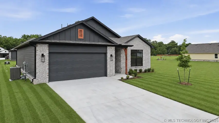 4505 W Van Buren Street, Broken Arrow, OK 74011 - #3