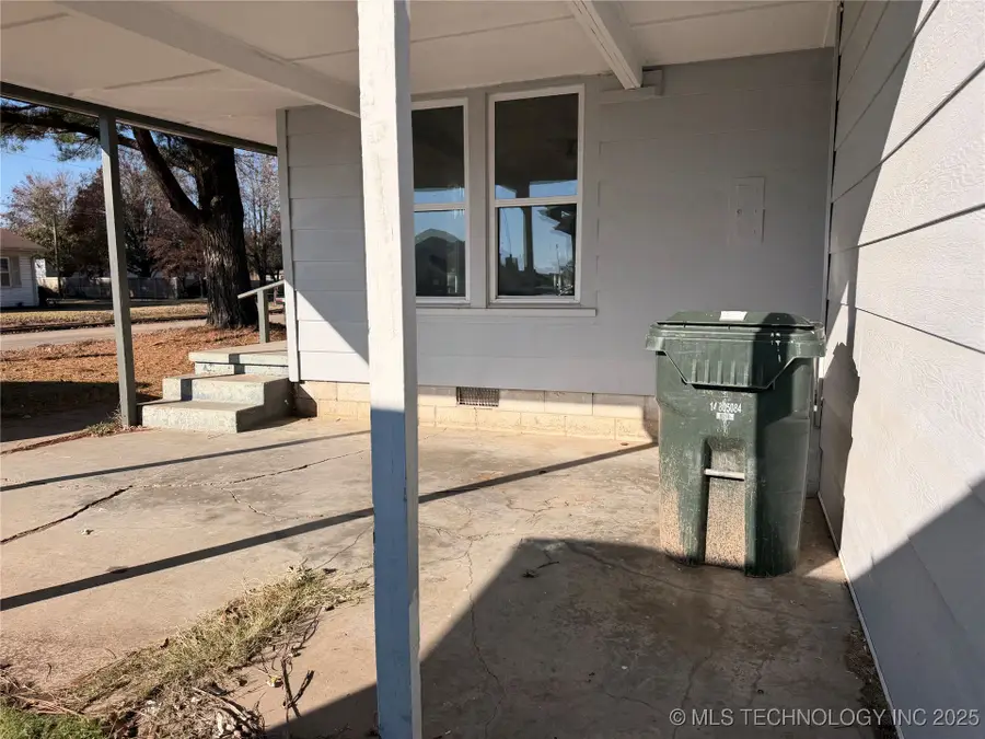 120 S 38th Street, Muskogee, OK 74401 - Image #2